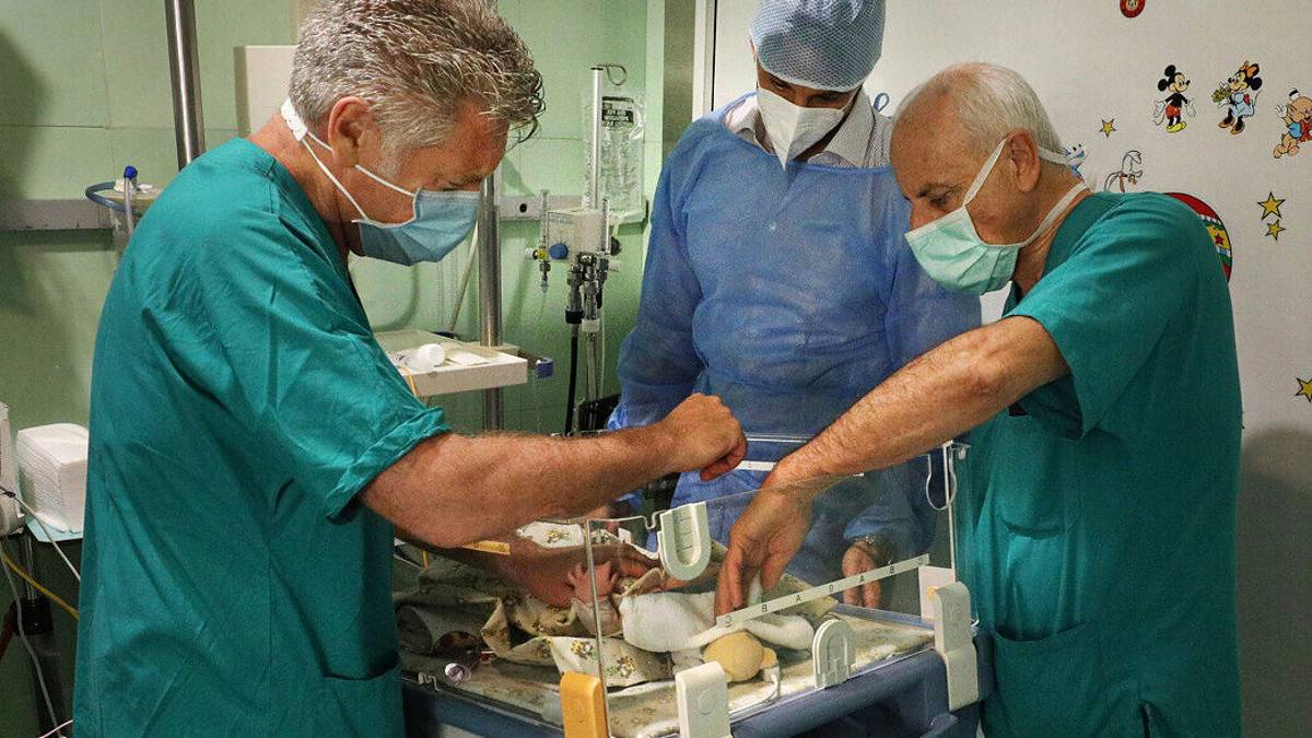 Rimini, bimba di 3 giorni operata per una rara malformazione al naso: ora sta bene