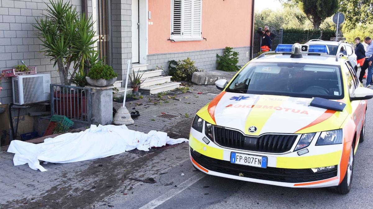 Donna travolta e uccisa davanti al figlio da un Suv a Santarcangelo