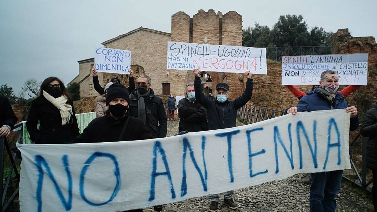 Coriano. Antenna, Croatti: Ora attendiamo si pronunci la Procura