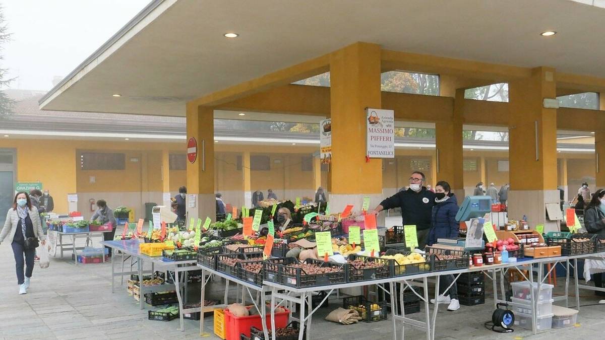 Imola, posteggi al mercato agroalimentare