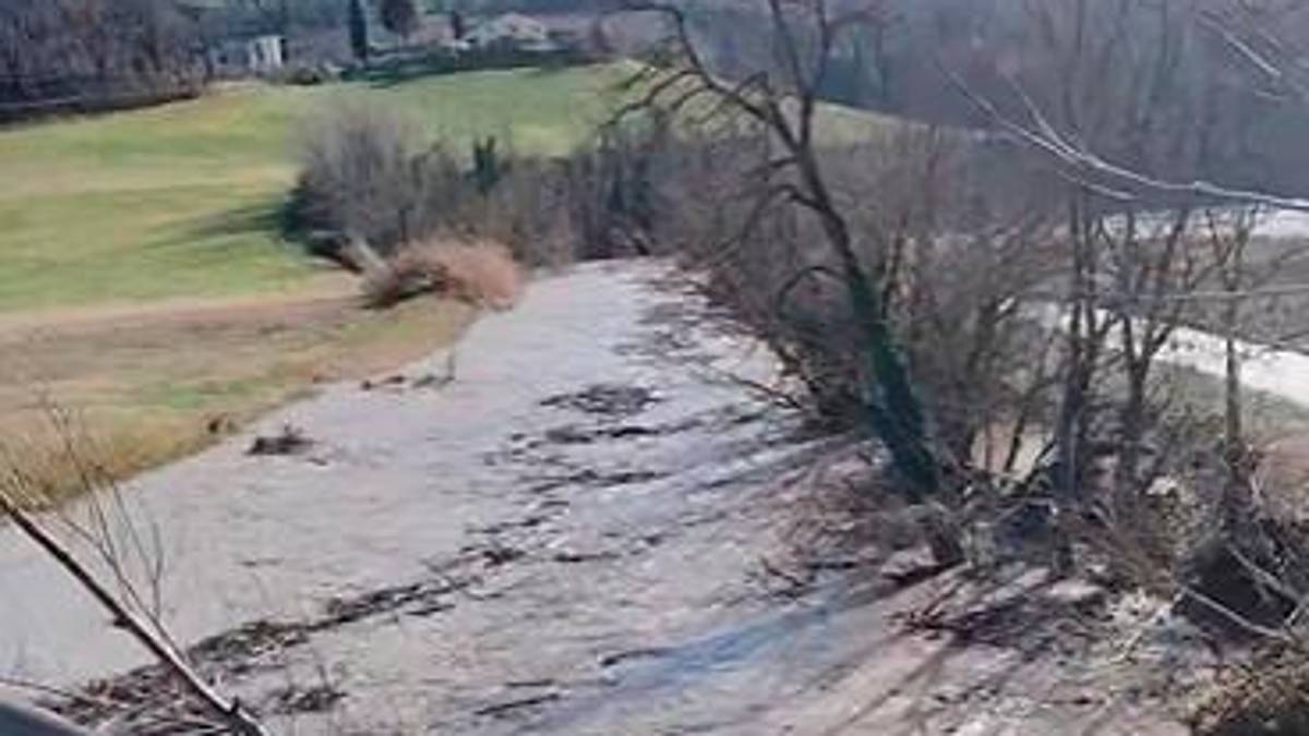 Il Lamone a Brisighella nel primo pomeriggio (foto Meteo Forlì-Cesena)