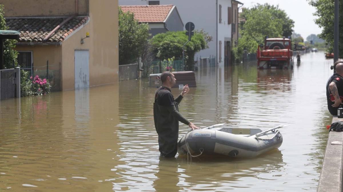 Alluvione in Romagna, De Pascale: Tutti hanno capito che i soldi non ci sono, si sta buttando la palla in tribuna