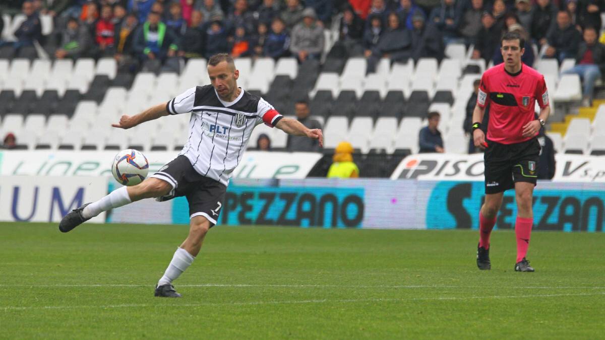 Calcio Serie C, primi annunci a Cesena, Carraro saluta Imola