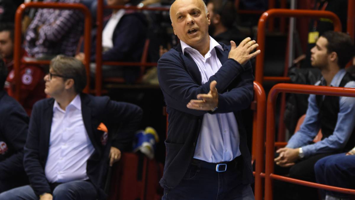 Basket B, Garelli favorito per la panchina di Faenza