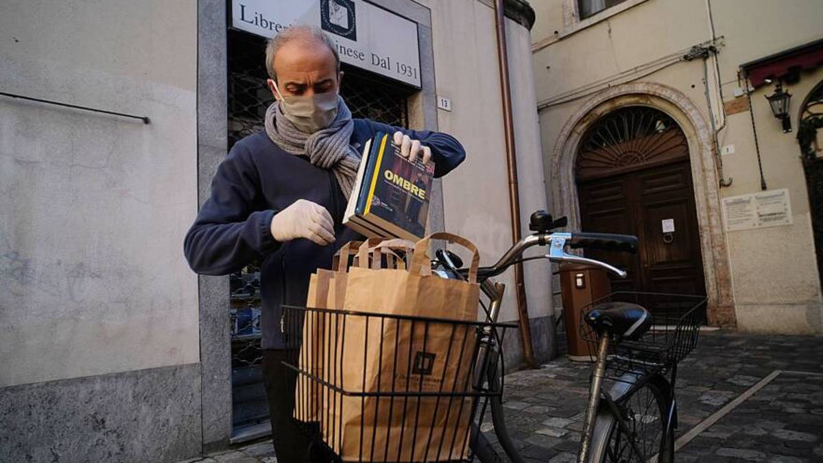 Pronto? Vorrei ordinare un libro per cena