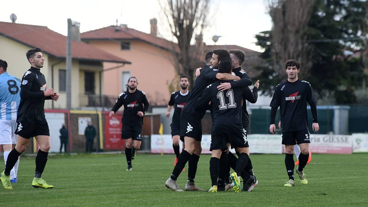 Calcio D, un positivo: l'Asl ferma la Sammaurese per 10 giorni