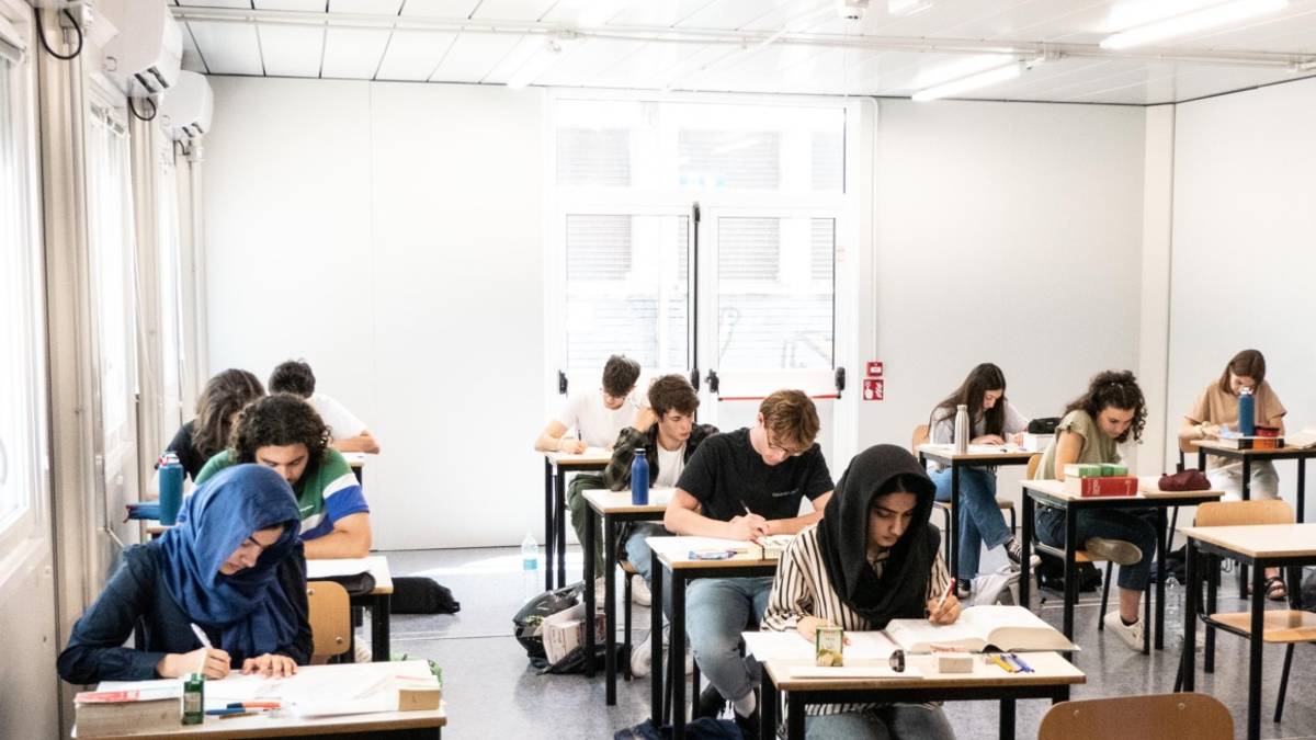 Maturità 2023 tra Salvatore Quasimodo e Piero Angela - Gallery: l'esame a Imola