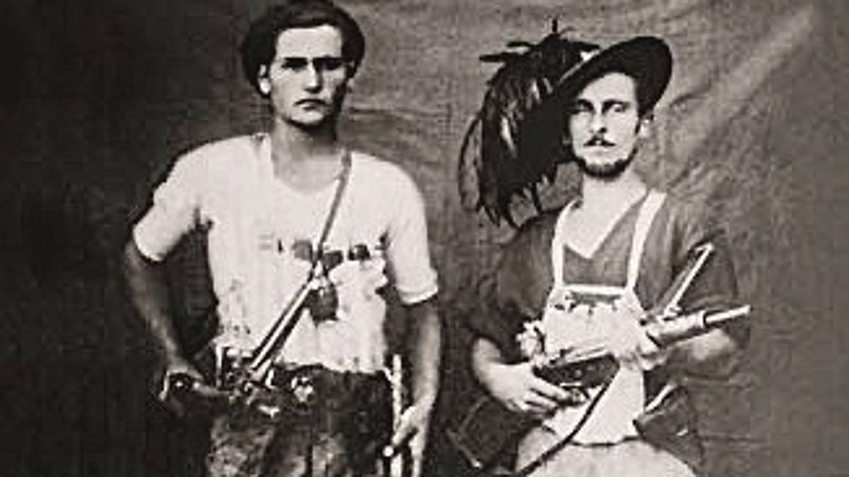 Dòmini e la storia di due fratelli su fronti opposti