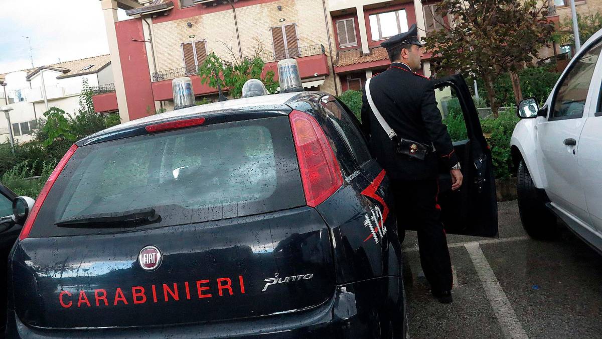 Misano, “siamo i Carabinieri, venite subito in caserma”. Il Comune: “Attenti è una truffa”