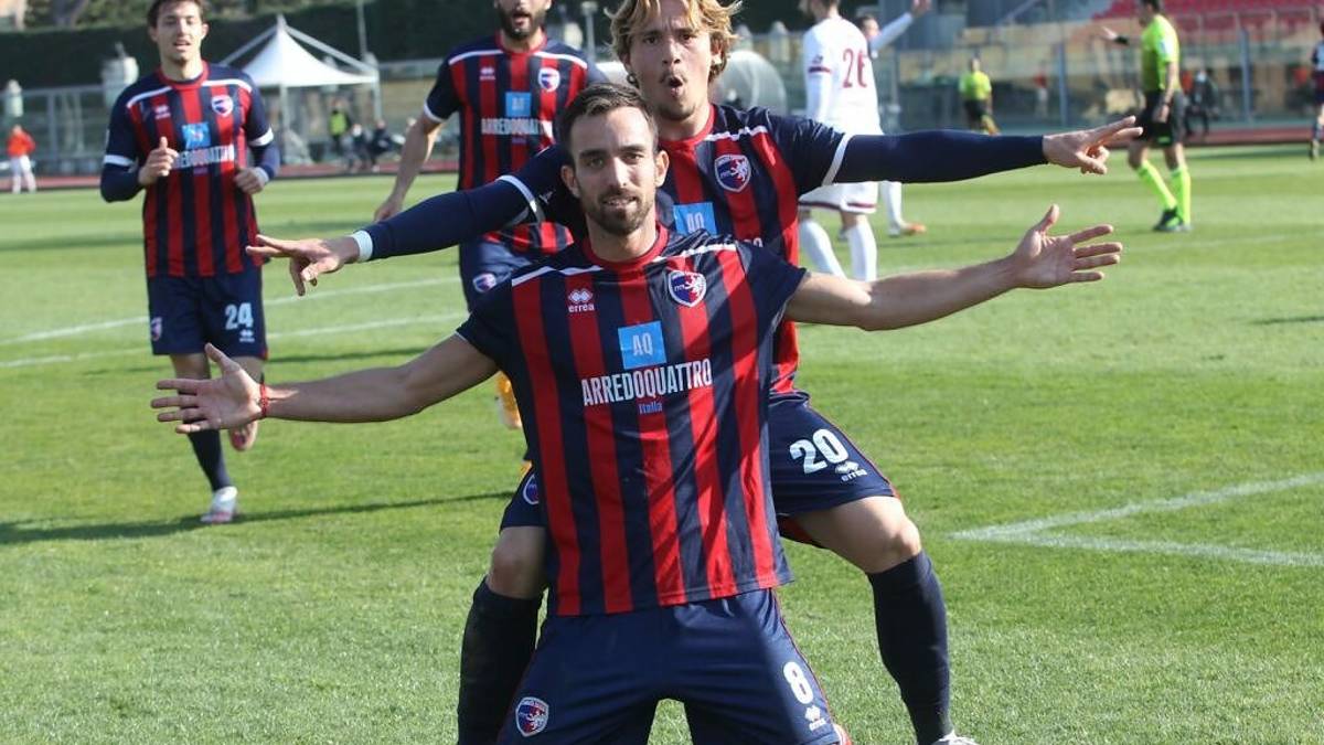 Calcio C, Provenzano saluta l'Imolese e passa al Catania
