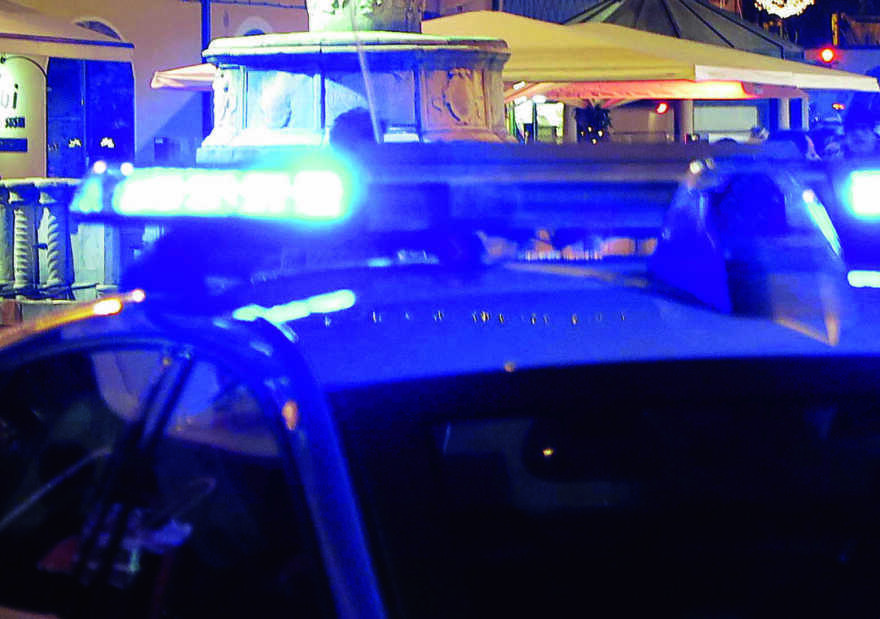 Rimini. Si introduce di notte in hotel chiuso, arrestato 44enne