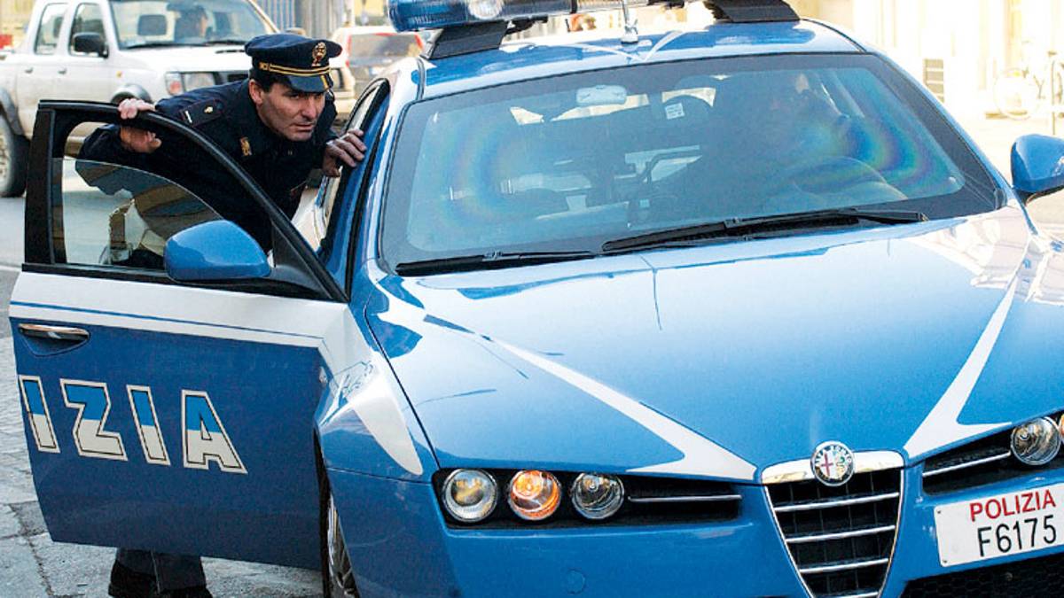Forlì, aggredito con pugni e spray al peperoncino in viale Vittorio Veneto