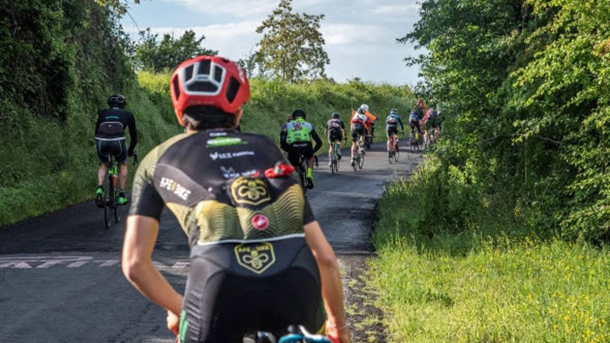 Ciclismo, la Granfondo Via del Sale rinviata al 10 ottobre