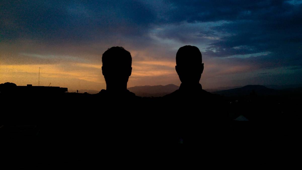 Faenza: «Se non torniamo insieme dico ai tuoi che sei gay». Poi lo fa. L’ex patteggia per stalking