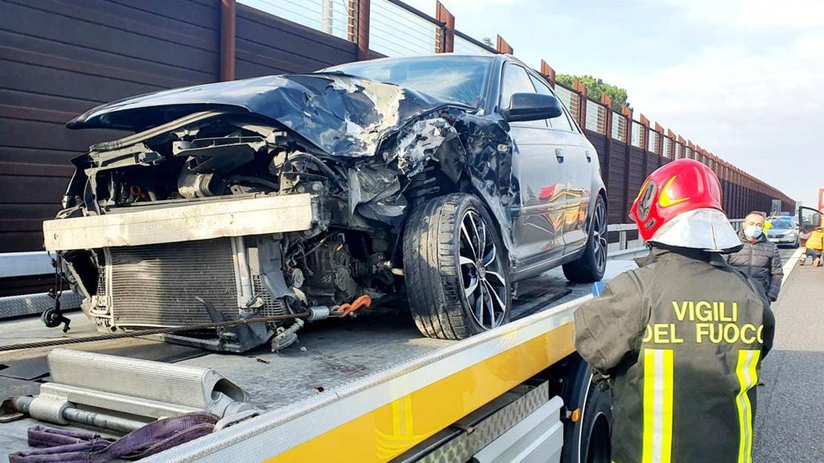 Rimini, incidente in A14, traffico rallentato