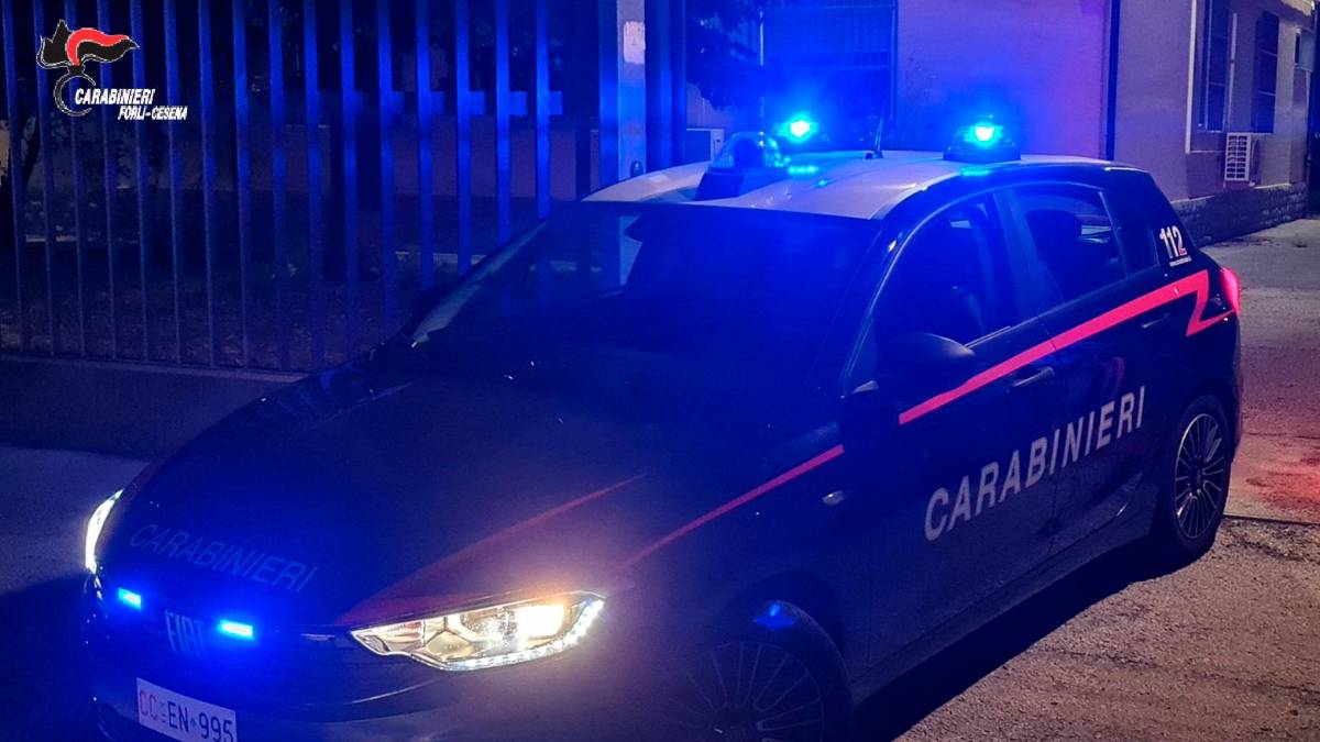 Forlì, ubriaco semina il panico in Pronto Soccorso: denunciato dai Carabinieri