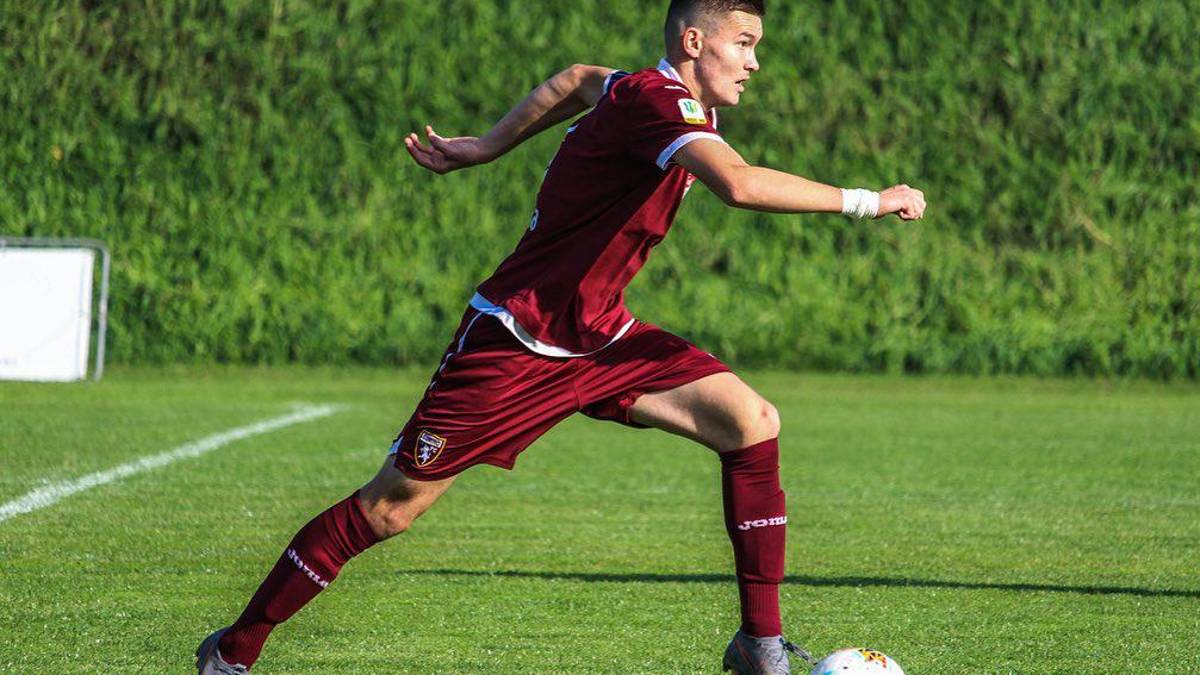 Calciomercato, il rumeno Onisa a centrocampo per l'Imolese