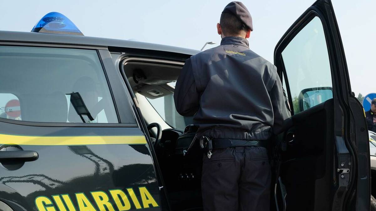 Inchiesta sugli hotel della Riviera: usavano moneta complementare