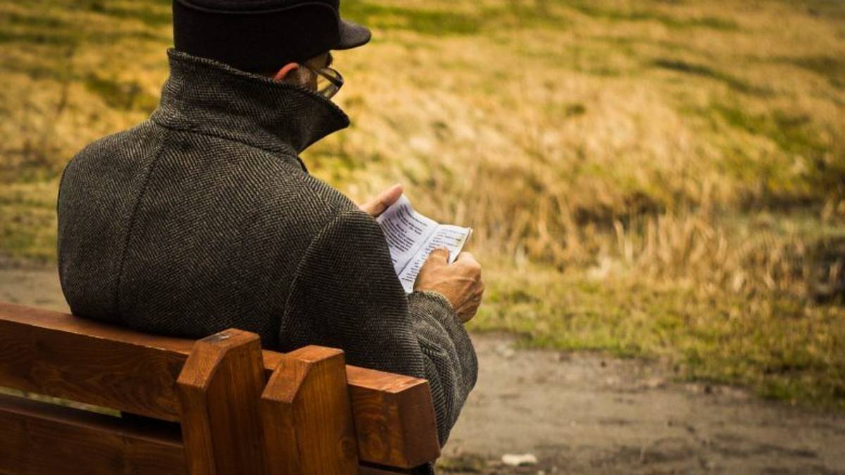 Rimini, lascia tutto alla badante, eredità contesa Testamento falso
