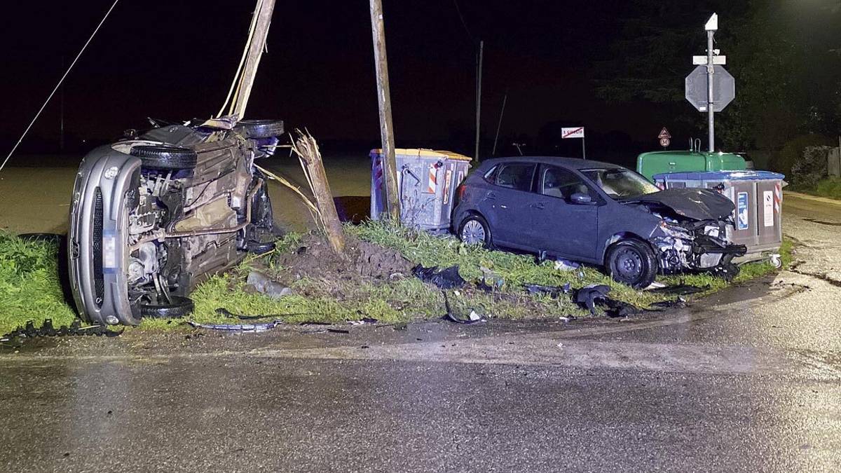 Cesena, altro schianto e nuove proteste per l’incrocio ad alto rischio