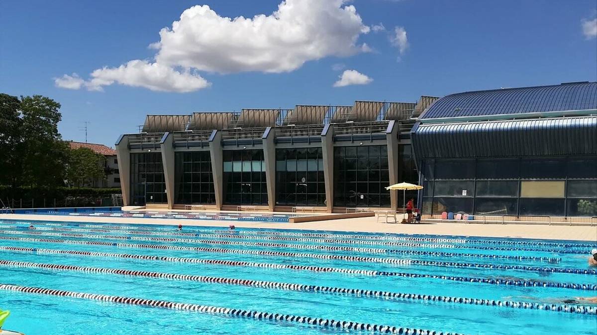 Forlì, sabato riapre la piscina