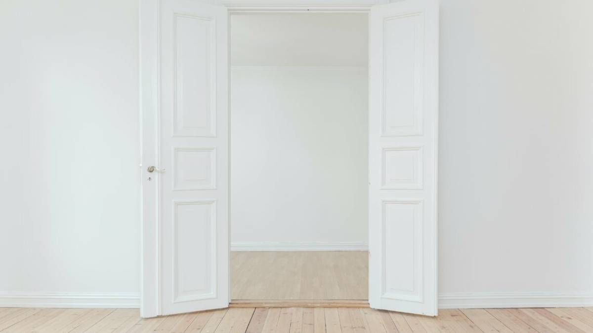 Rimodernare la propria casa: ecco il trucco. Adesivi per pareti
