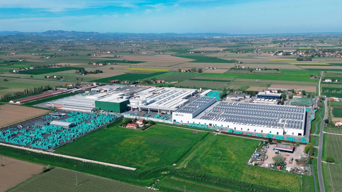 Lo stabilimento ceramico della Florim a Mordano
