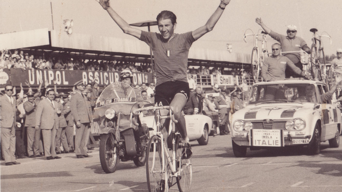 Ciclismo, Adorni: Il mio Mondiale da sogno a Imola - Video