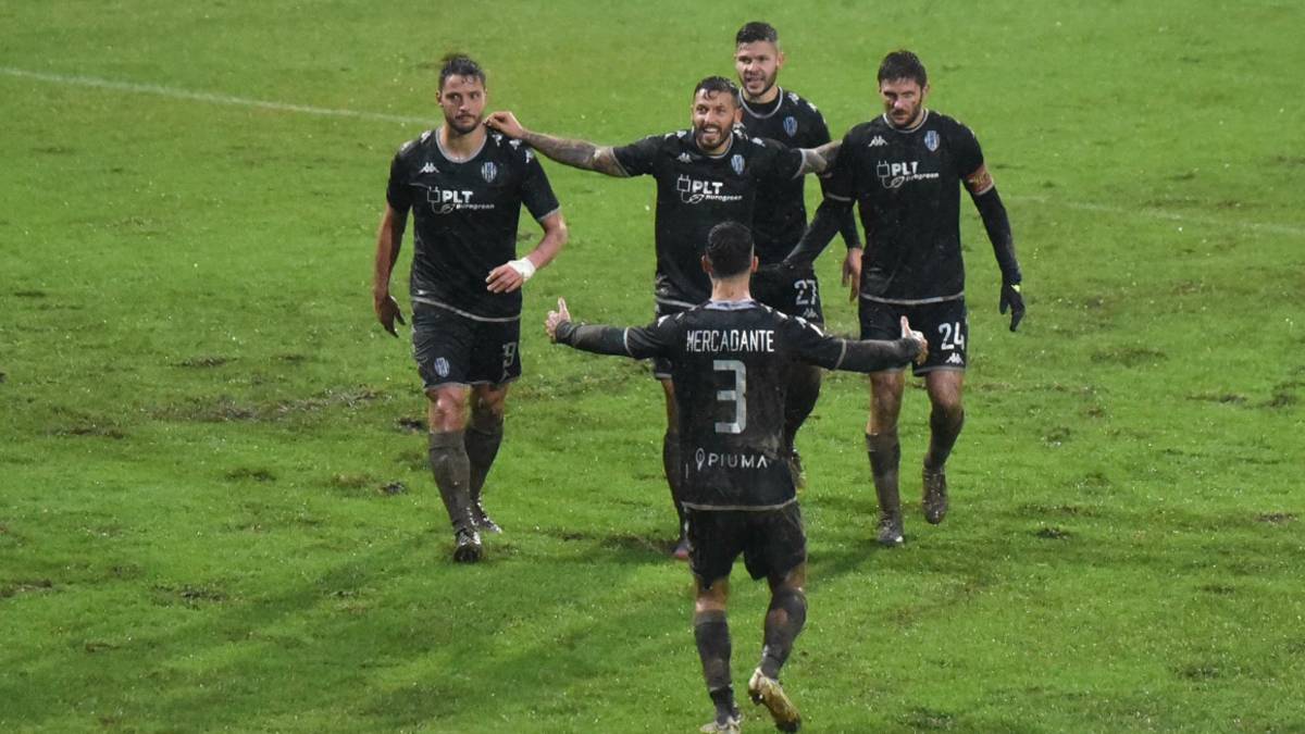 Il Cesena, quelli che il fango e quelli che fan gol