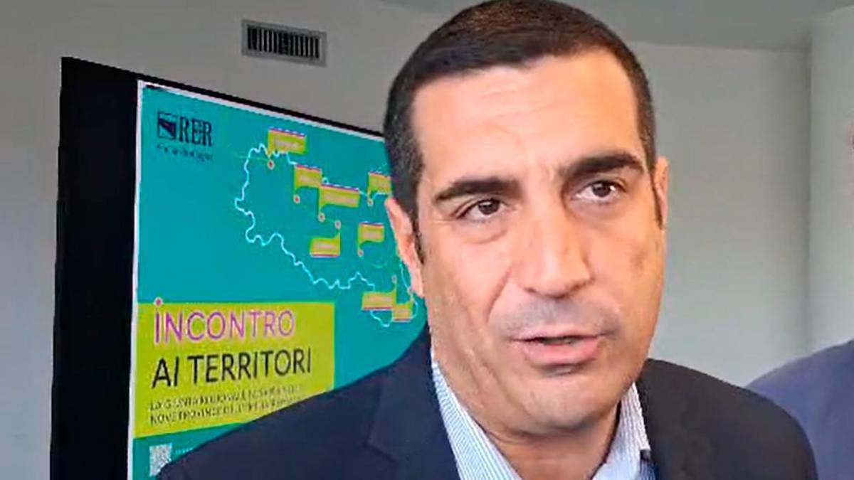 Centro sinistra, De Pascale: “Se vogliono le primarie facciamole prima possibile”
