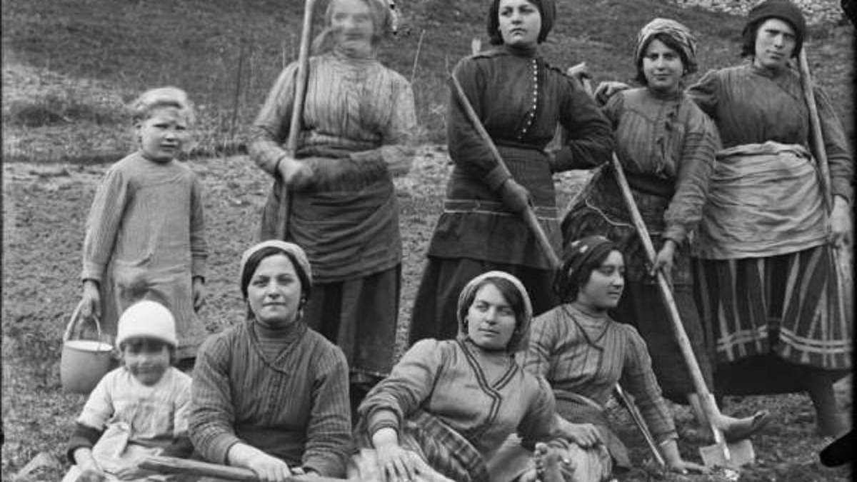 Donne sull'orlo del miracolo economico: il film di Bisulli su Documentando