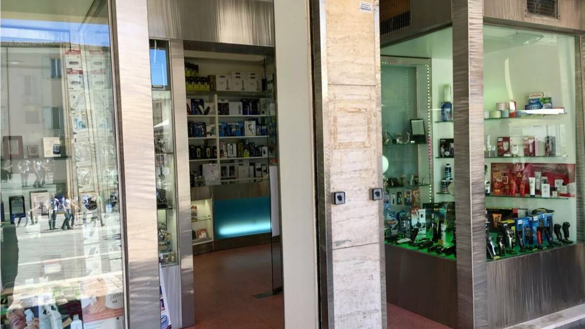 La Casa dei rasoi di Rimini chiude dopo 54 anni
