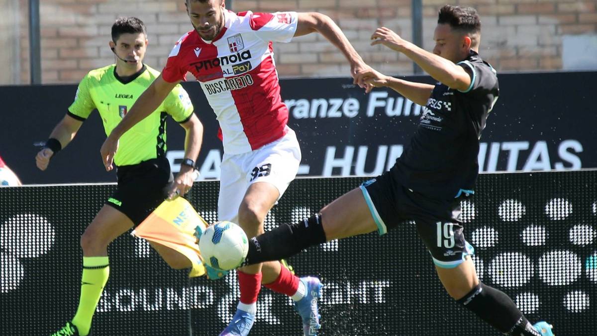 Calcio serie C, il Rimini riprende il Pontedera ed è a +4 sui play-off