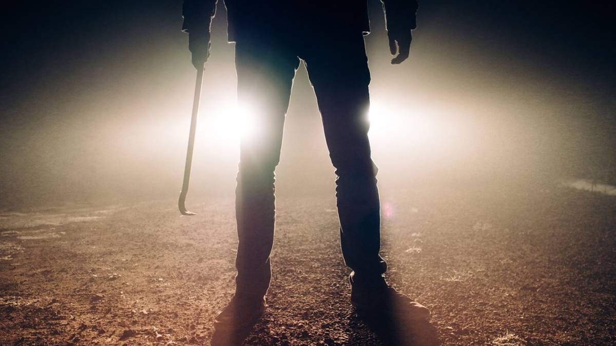 Riccione: Ti taglio la gola e ti do fuoco: 47enne arrestato dopo le minacce al padre