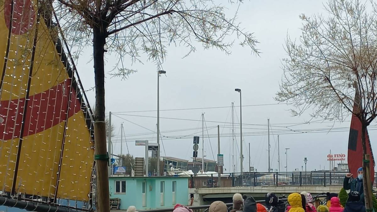 Riccione, i bambini alla scoperta della pesca del linguaggio della vela