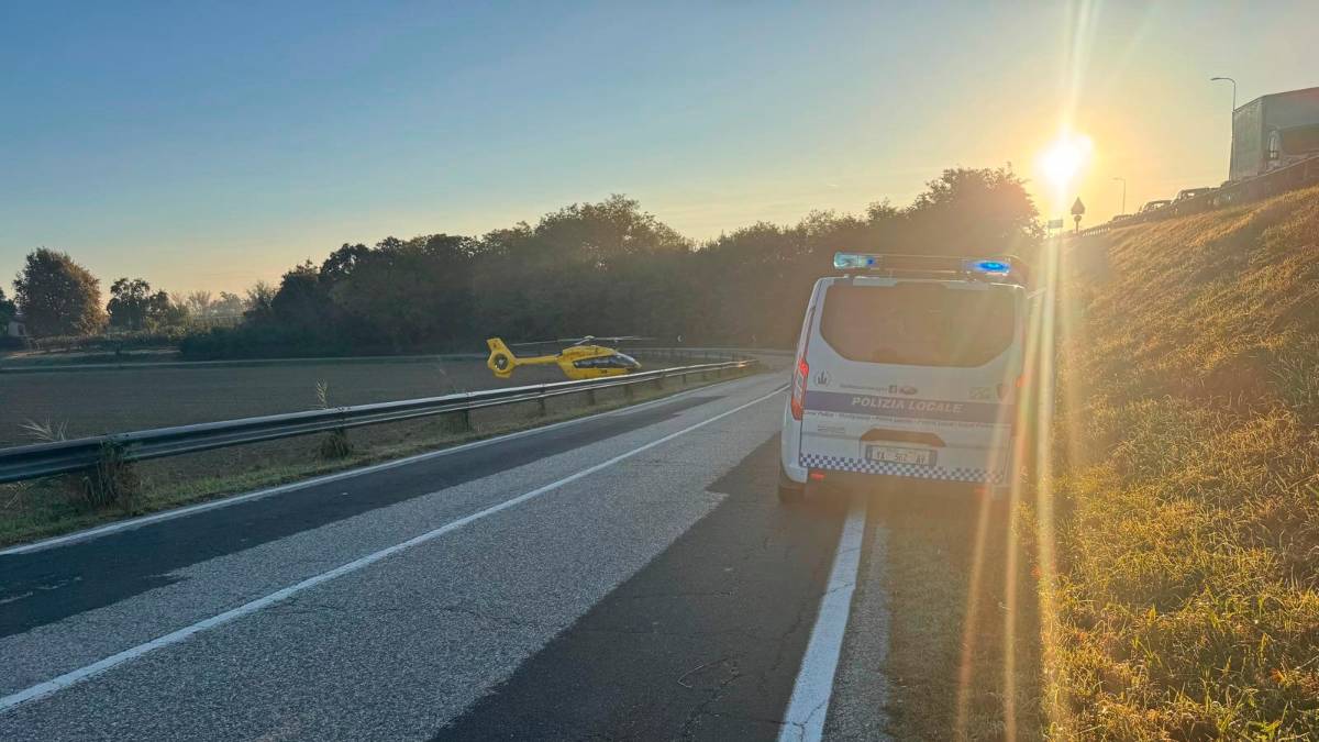Bagnacavallo, incidente: grave ciclista investito da un furgone