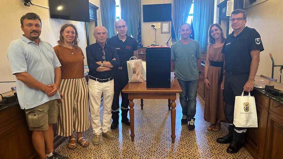 Cervia, tre deumidificatori dal Nucleo di Protezione civile Roma 1 Associazione Nazionale Carabinieri