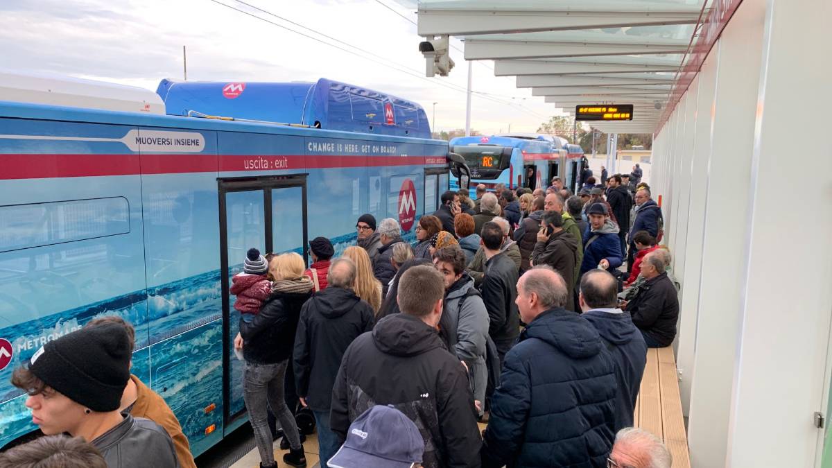 Metromare. Tosi non c'è. Bonaccini: Maleducazione istituzionale