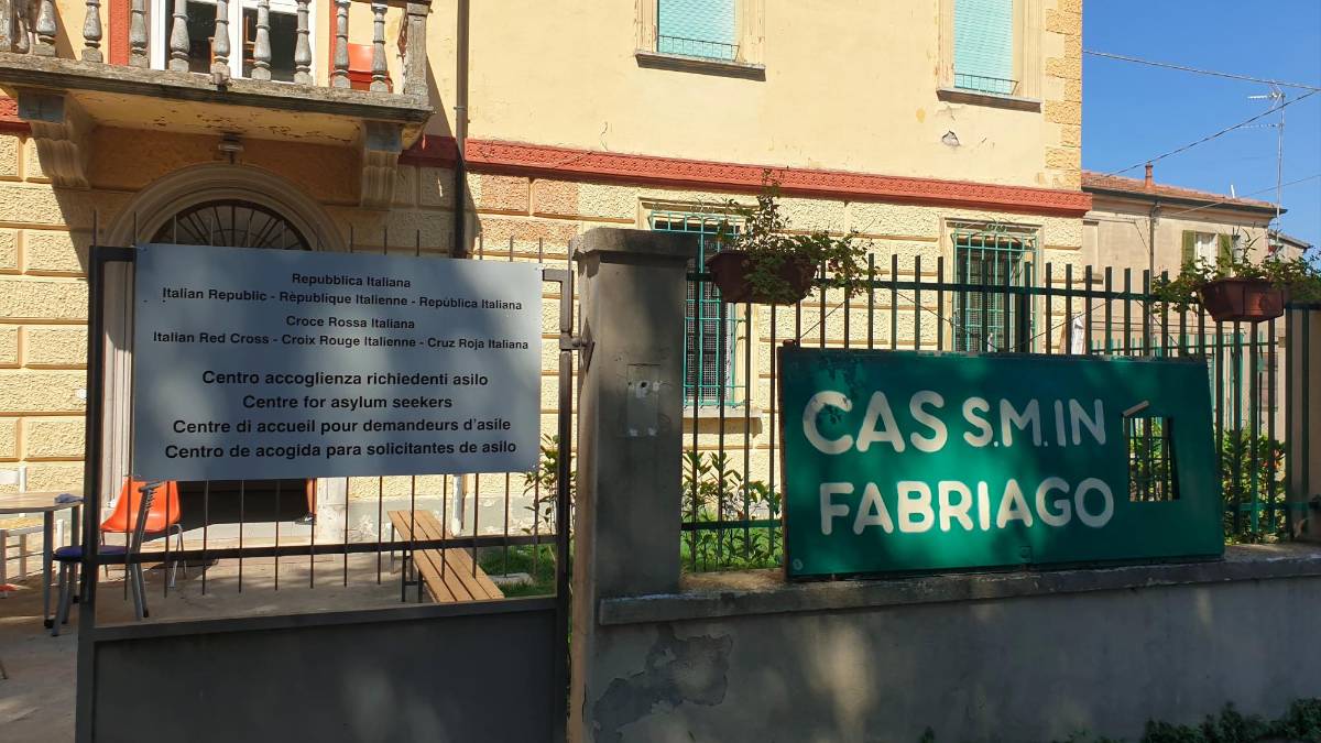 Lugo. Pugni al centro accoglienza per una bici, un ospite medicato al pronto soccorso