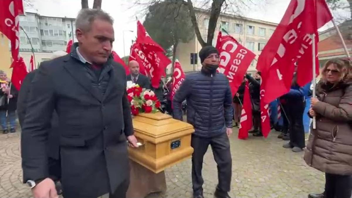 Cesena, l'omaggio di Cgil e Motoclub Tordi a Gastone Fiori VIDEO