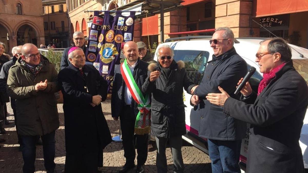 Lions Forlì Host, dono allo Ior