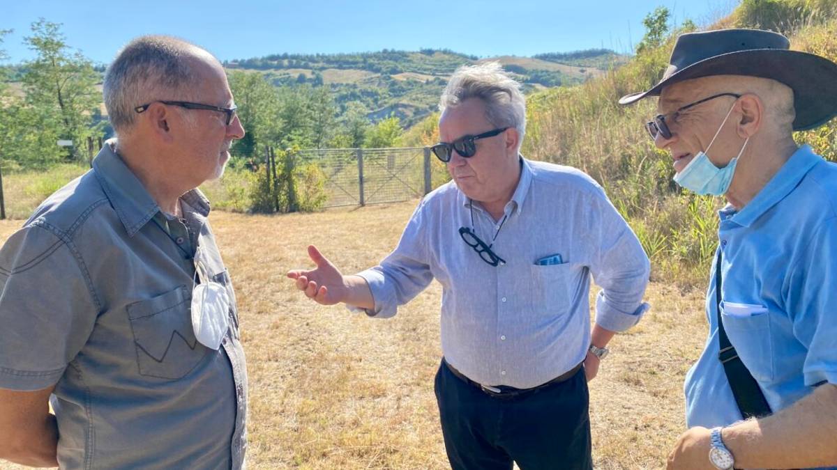 Cesena, l'assessore regionale alla cultura in visita al villaggio minerario di Formignano