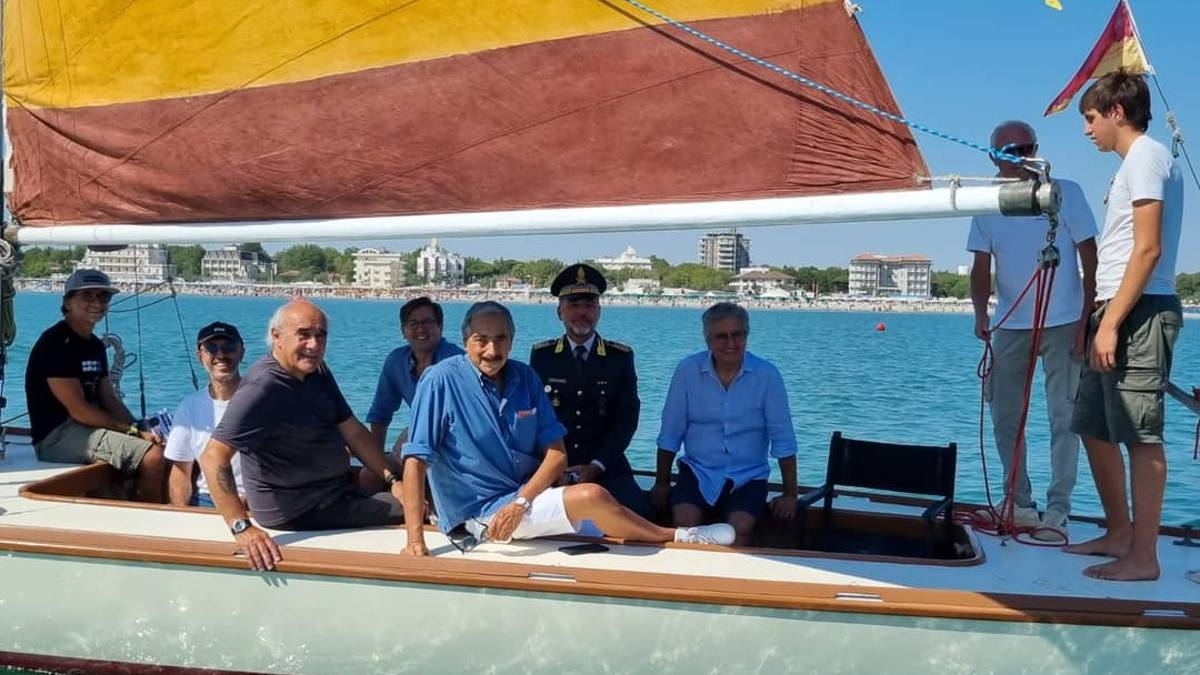 Cervia, La spiaggia ama il libro con omaggi a Grazia Deledda, Raffaella Carrà e Michela Murgia