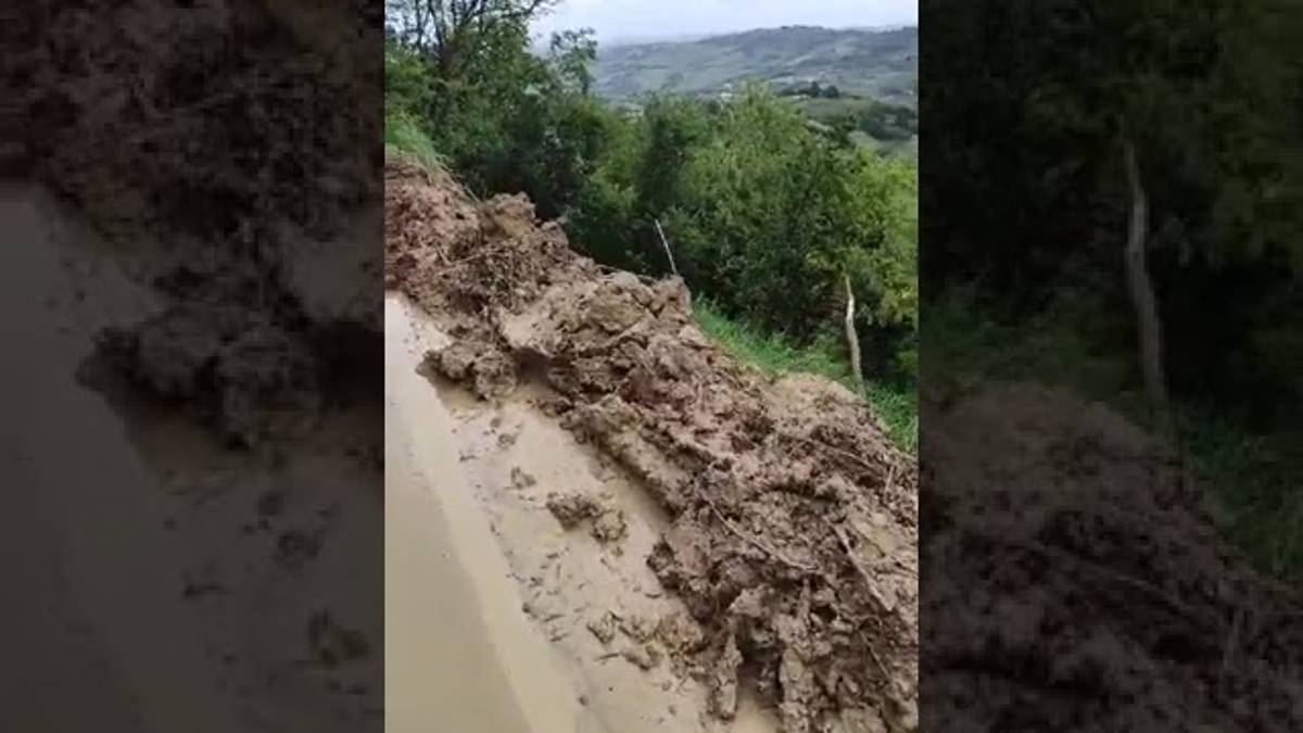 Maltempo, nelle colline di Cesena anche l'incubo frane: dopo il morto a Casale cedimenti anche a Roncofreddo VIDEO