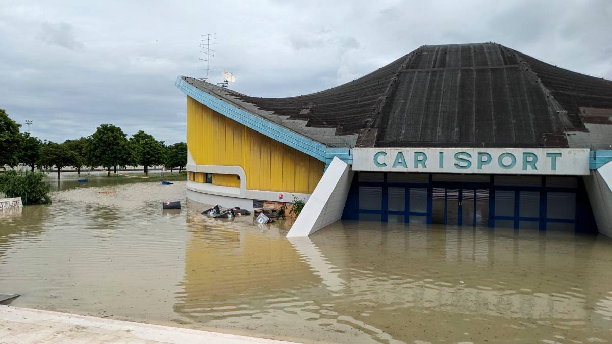 Il Carisport alluvionato