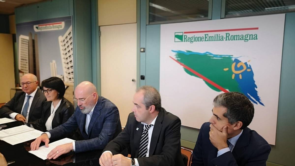 Bilancio Regione, tasse ferme, risparmi e manovre per rilancio consumi