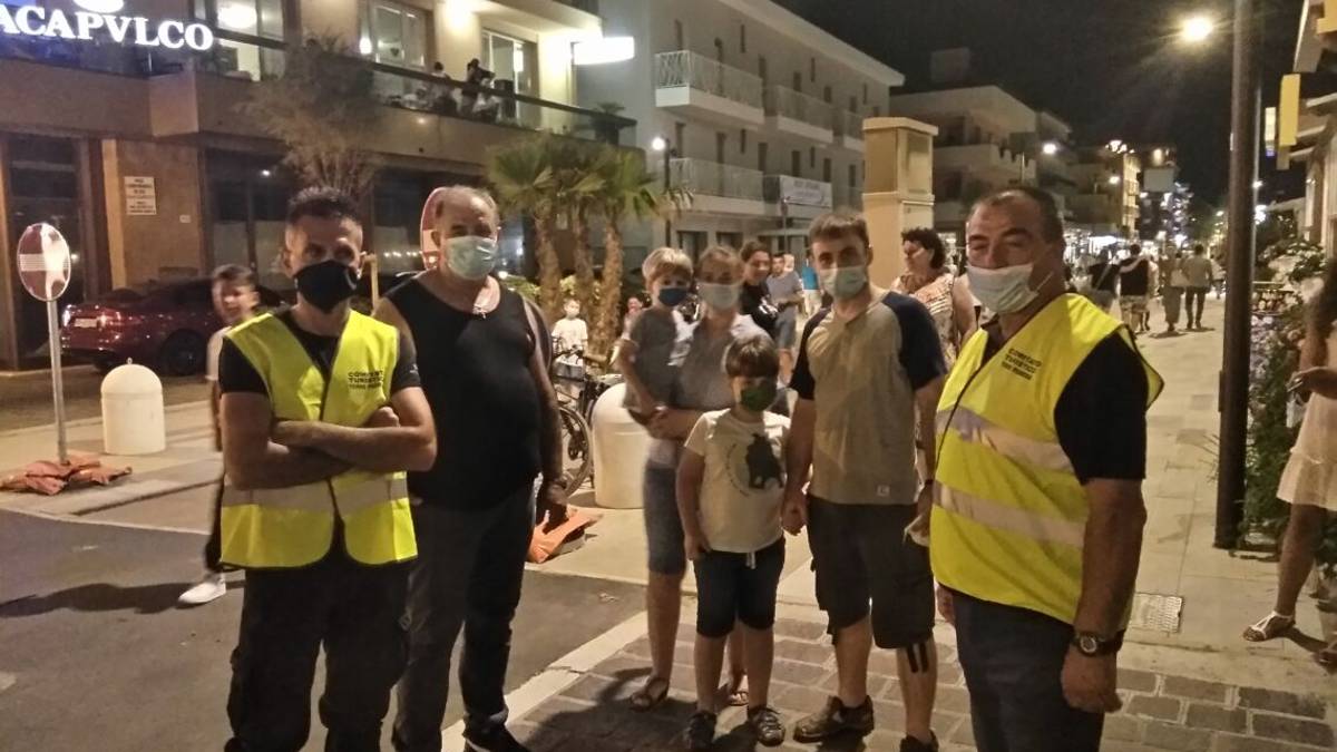 Rimini. Perde il portafoglio con mille euro, glielo riportano