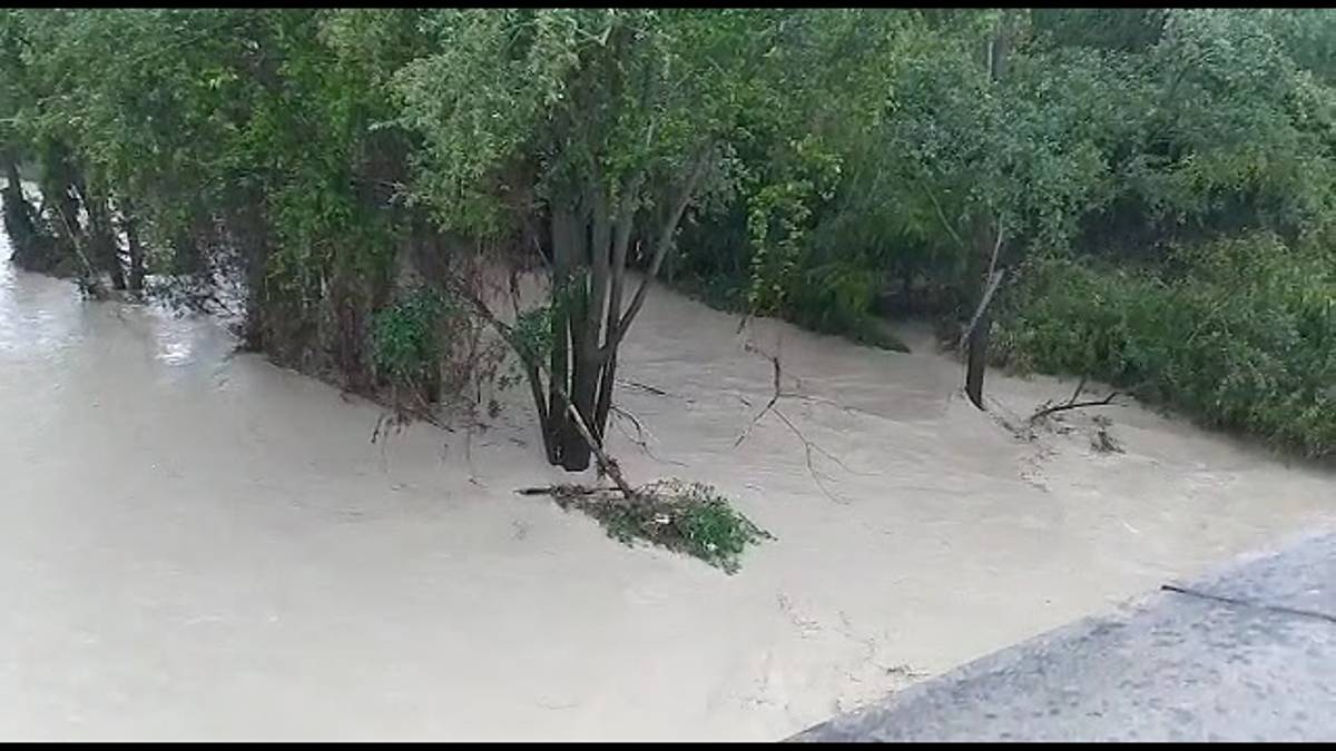Maltempo a Faenza, tracimazione del Samoggia e il Marzeno supera la linea rossa di allarme VIDEO