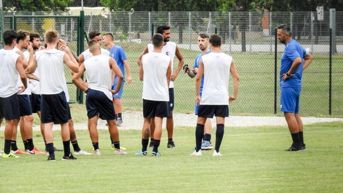 Calcio C, Imolese in campo contro Reggiana e Cesena