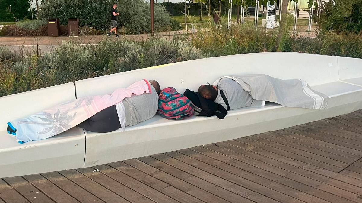 Rimini. Il Parco del mare hotel degli sbandati: «Più qualità per fermare il degrado»